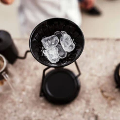 GINA BASIC Kaffeebereiter Schwarz -Kaffeemaschinenserien Geschäft 105086 105086 goat story gina basic kaffeebereiter schwarz eiswuerfel