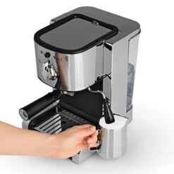 Espresso Perfect Chromfarben -Kaffeemaschinenserien Geschäft 105203 105203 beem espresso perfect chromfarben aufschaeumen