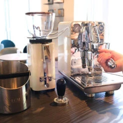 Kaffeemaschinenserien Geschäft -Kaffeemaschinenserien Geschäft 105392 105392 ecm bundle puristika creme c manuale 54 creme 2