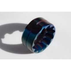 Hypernova Titanium Beschichteter Mahlkegel -Kaffeemaschinenserien Geschäft 105783 105783 varia hypernova titanium coated burrs bild2 mithintergrund